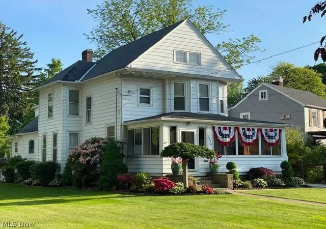 2nd image of 1926 Walnut Blvd, Ashtabula, OH 44004 | MLS# 5216835