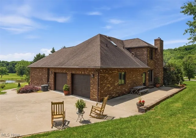 Homes for sale in Belpre, OH | 715 Oxbow Rd, Belpre, OH 45714 | MLS# 5217249