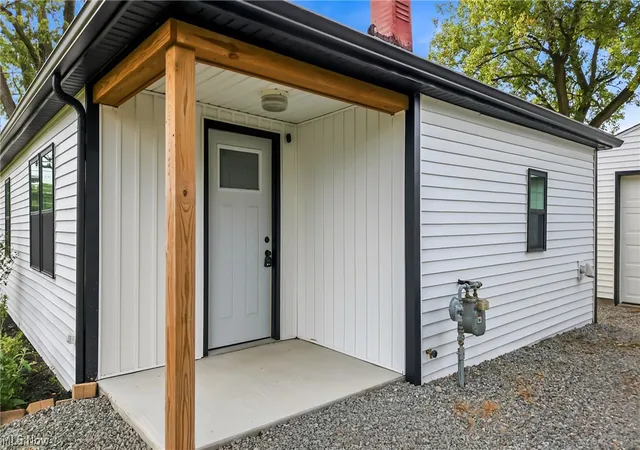 4th image of 3487 Milear Rd, Cortland, OH 44410 | MLS# 5217252