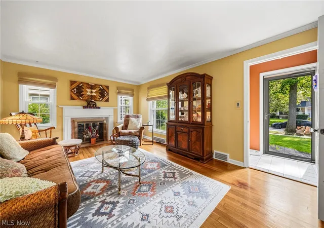 Homes for sale in Cleveland Heights, OH | 852 Englewood Rd, Cleveland Heights, OH 44121 | MLS# 5216993