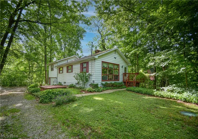 Photo 2 of Sale Pending at 1683 Ridge Rd, Hinckley, OH 44233 | MLS# 5216833 | Listing updated on 2026-08-18