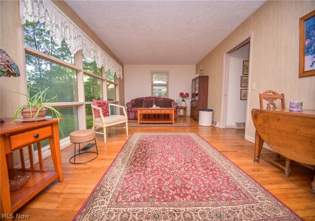 Photo 4 of Sale Pending at 1683 Ridge Rd, Hinckley, OH 44233 | MLS# 5216833 | Listing updated on 2026-08-18