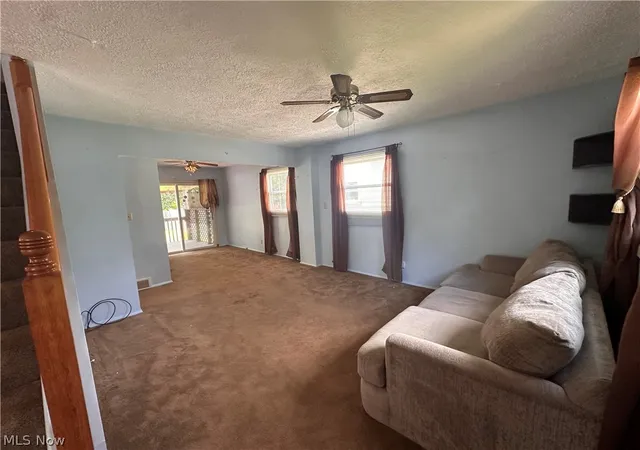 Photo 4 of Sale Pending at 146 Berkley St, Akron, OH 44305 | MLS# 5217049 | Listing updated on 2026-08-23