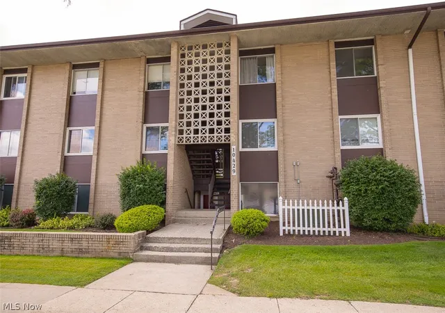 24th image of 10429 N Church Dr #116, Cleveland, OH 44130 | MLS# 5217374