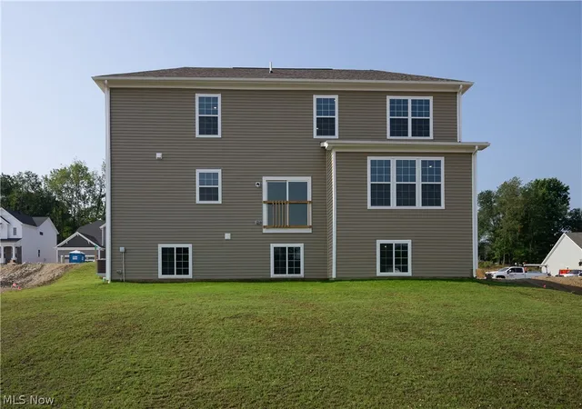2nd image of 8010 Echo Hill Manor Dr, Mentor, OH 44060 | MLS# 5217417