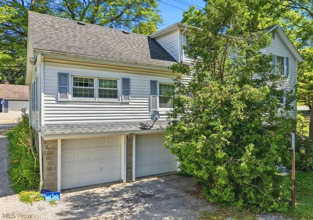29th image of 250 E Washington St, Chagrin Falls, OH 44022 | MLS# 5217425