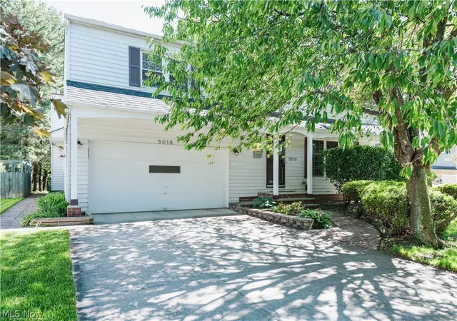1st image of 5018 Hartley Dr, Lyndhurst, OH 44124 | MLS# 5216115