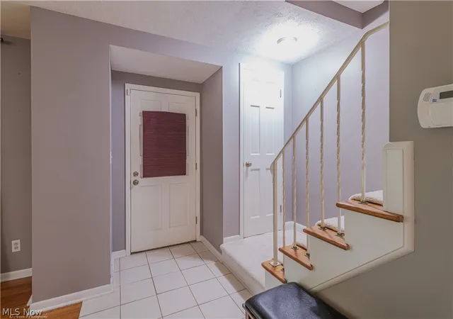 2nd image of 5018 Hartley Dr, Lyndhurst, OH 44124 | MLS# 5216115