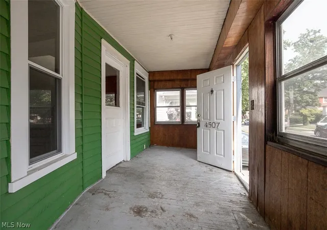 2nd image of 4507 Bridgeview Ave, Newburgh Heights, OH 44105 | MLS# 5217332