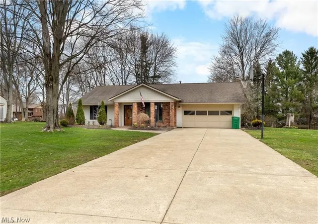 5th image of 391 Kathleen Dr, Jefferson, OH 44047 | MLS# 5217501