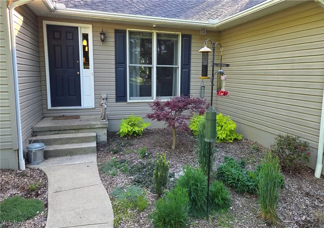 Homes for sale in Little Hocking, OH | 239 Cornes Rd, Little Hocking, OH 45742 | MLS# 5217479