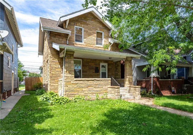 3rd image of 1131 Fifth St, Sandusky, OH 44870 | MLS# 5217403