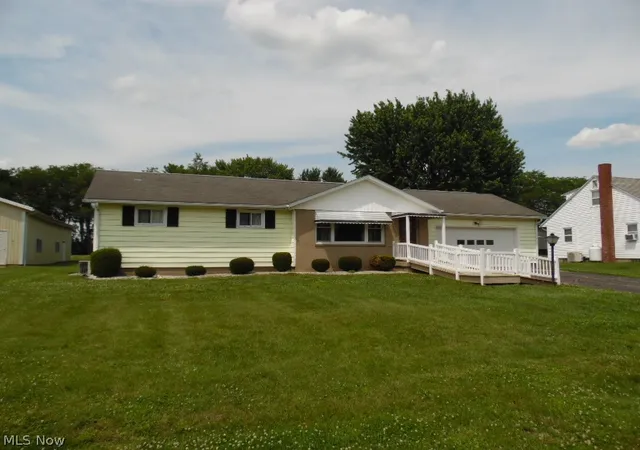 Photo 15 of Single family home for sale at 22122 Valley View Dr, West Lafayette, OH 43845 | MLS# 5217492 | Listing updated on 2026-08-28