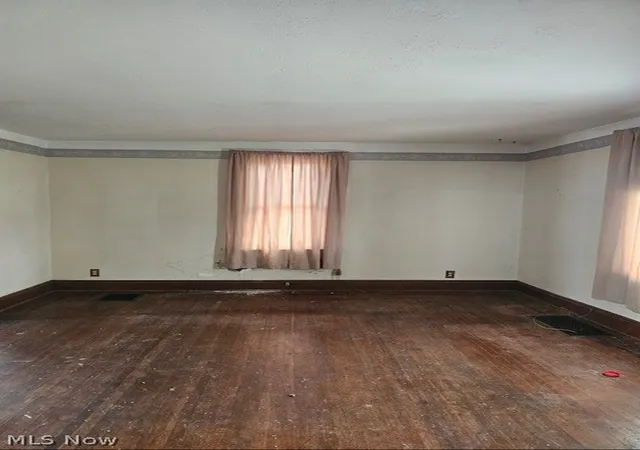Homes for sale in Lorain, OH | 2149 E 31St St, Lorain, OH 44055 | MLS# 5217550