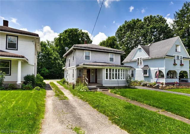 2nd image of 719 Robbins Ave, Niles, OH 44446 | MLS# 5217557