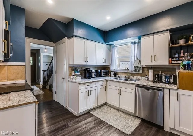 4th image of 719 Robbins Ave, Niles, OH 44446 | MLS# 5217557
