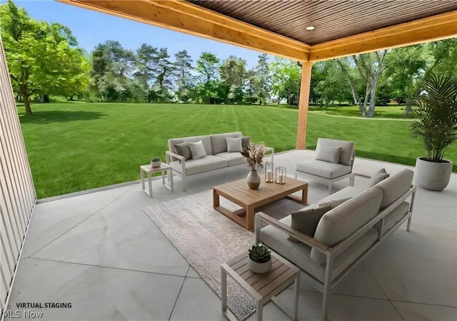 Photo 4 of Single family home for sale at 1091 Wadsworth Rd, Medina, OH 44256 | MLS# 5217126 | Listing updated on 2026-08-31