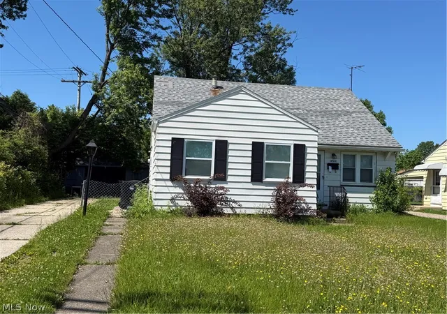 Photo 2 of Single family home for sale at 14518 Saint James Ave, Cleveland, OH 44135 | MLS# 5217573 | Listing updated on 2026-07-22