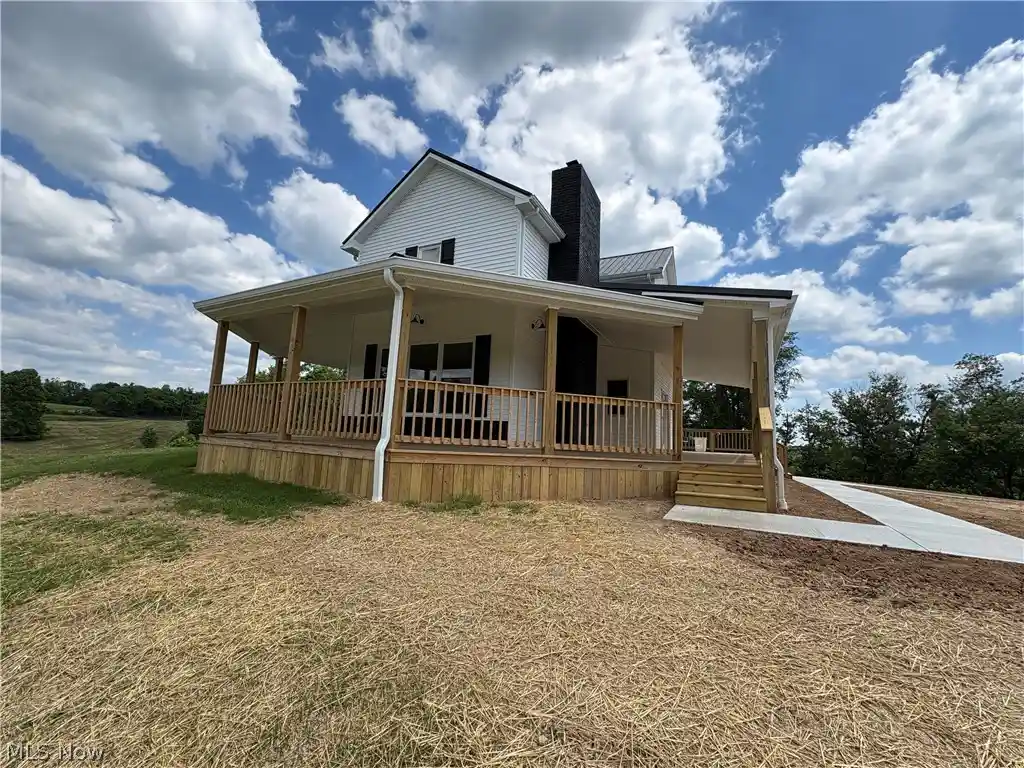 Photo 1 of Single family home for sale at 49628 Cain Ridge Rd, Clarington, OH 43915 | MLS# 5217603 | Listing updated on 2026-10-23