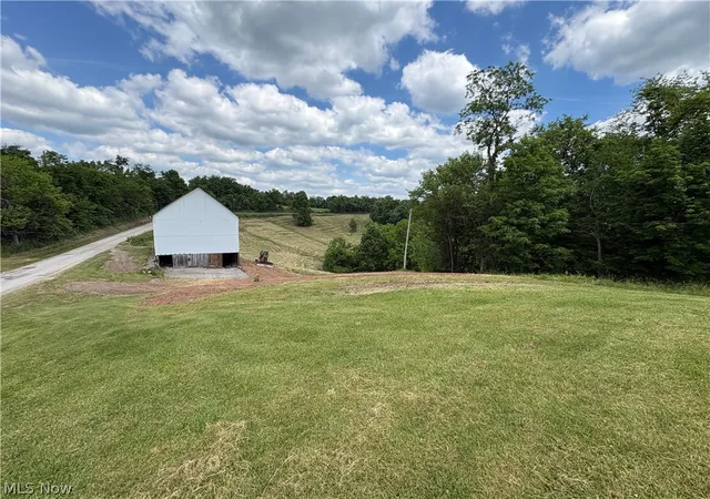 Photo 2 of Single family home for sale at 49628 Cain Ridge Rd, Clarington, OH 43915 | MLS# 5217603 | Listing updated on 2026-08-04