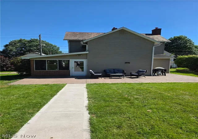 Homes for sale in East Palestine, OH | 678 W Martin St, East Palestine, OH 44413 | MLS# 5217140