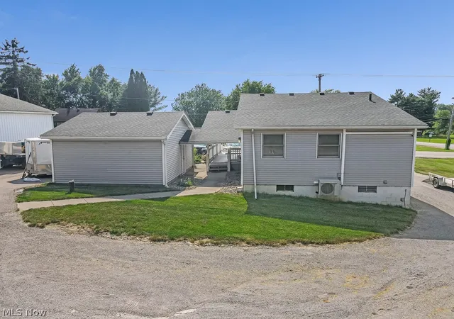 2nd image of 13390 Ravenna Ave Ne, Hartville, OH 44632 | MLS# 5216954