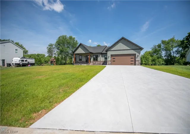 Photo 2 of Single family home for sale at 453 Shane Ave, Waynesburg, OH 44688 | MLS# 5217076 | Listing updated on 2026-08-05
