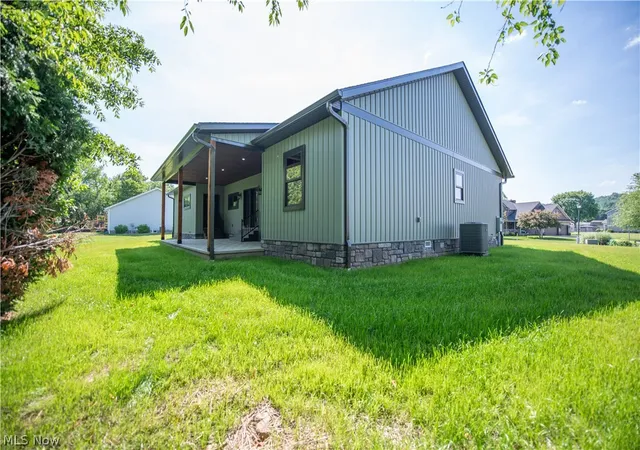 Photo 3 of Single family home for sale at 453 Shane Ave, Waynesburg, OH 44688 | MLS# 5217076 | Listing updated on 2026-08-05