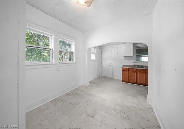 Photo 3 of Single family home for sale at 148 Saint Louis Ave, Youngstown, OH 44507 | MLS# 5215263 | Listing updated on 2026-08-14