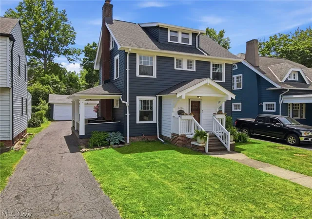 Homes for sale in Cleveland Heights, OH | 3236 E Overlook Rd, Cleveland Heights, OH 44118 | MLS# 5217720