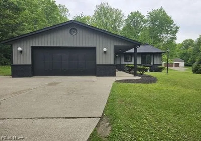 1st image of 4292 Boston Rd, Brunswick Hills, OH 44212 | MLS# 5217454