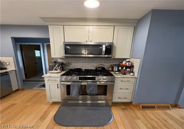 5th image of 1806 Kennedy Dr, Wickliffe, OH 44092 | MLS# 5217373