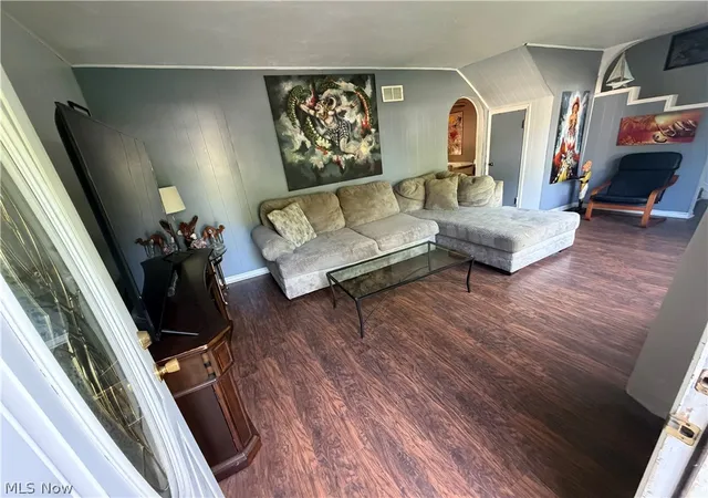Photo 2 of Single family home for sale at 1269 E 332nd Street, Eastlake, OH 44095 | MLS# 5217840 | Listing updated on 2026-10-29