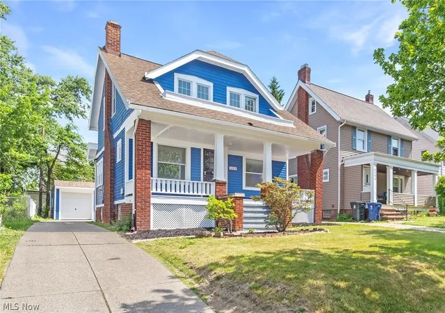 2nd image of 3289 Silsby Rd, Cleveland Heights, OH 44118 | MLS# 5217674