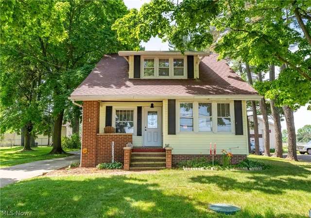 Homes for sale in Massillon, OH | 13134 Lincoln Wy Nw, Massillon, OH 44647 | MLS# 5217150