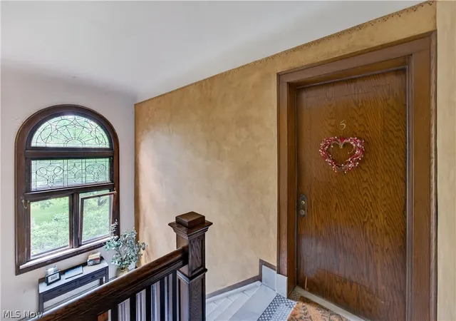 Homes for sale in Cleveland Heights, OH | 2661 Euclid Hts Blvd, Cleveland Heights, OH 44106