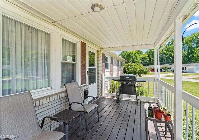 3rd image of 1005 Leslie Ln, Girard, OH 44420 | MLS# 5217192