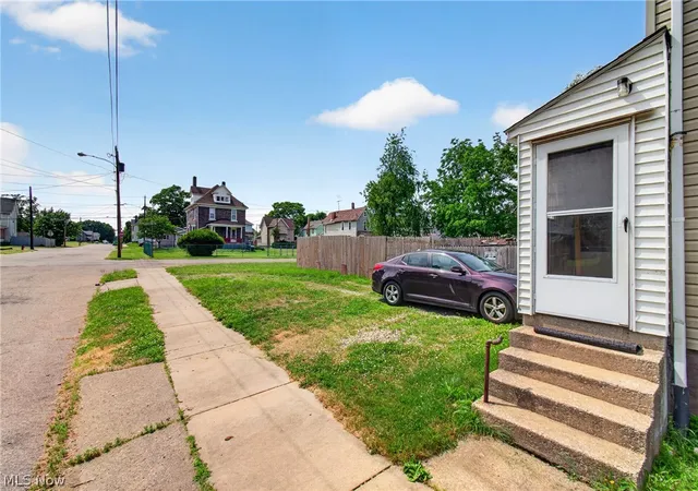 Homes for sale in Canton, OH | 649 Prospect Ave Sw, Canton, OH 44706 | MLS# 5216147