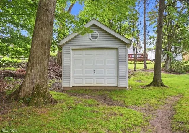 Homes for sale in North Royalton, OH | 4540 Bunker Rd, North Royalton, OH 44133 | MLS# 5216853