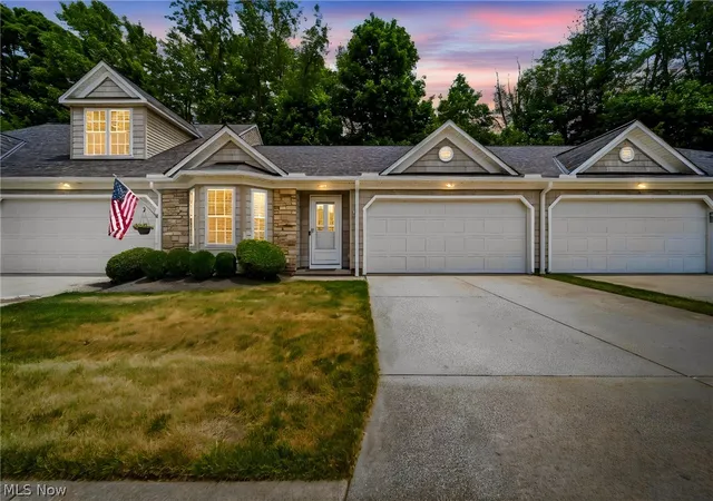 2nd image of 747 Rivers Edge Ln, Painesville, OH 44077 | MLS# 5217747