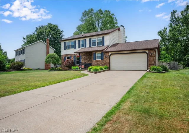 2nd image of 9569 Graystone Ln, Mentor, OH 44060 | MLS# 5217861