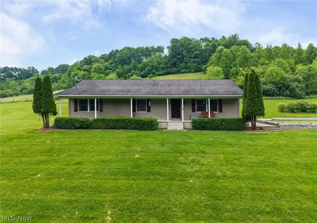 Homes for sale in Port Washington, OH | 11799 Glasgow Rd Sw, Port Washington, OH 43837 | MLS# 5217776