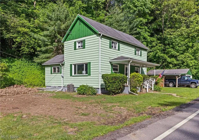 Photo 3 of Single family home for sale at 19112 State Route 152, Toronto, OH 43964 | MLS# 5216792 | Listing updated on 2026-08-21