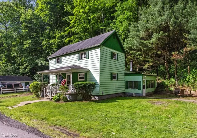 Photo 3 of Single family home for sale at 19112 State Route 152, Toronto, OH 43964 | MLS# 5216792 | Listing updated on 2026-08-21