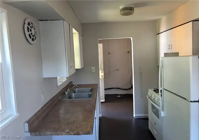 Photo 2 of Single family home for sale at 19009 Firwood Rd, Cleveland, OH 44110 | MLS# 5197273 | Listing updated on 2026-10-01