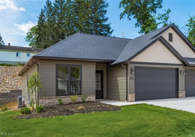 Photo 1 of Condo for sale at 3438 Jamestown Dr, Zanesville, OH 43701 | MLS# 5218067 | Listing updated on 2026-08-17