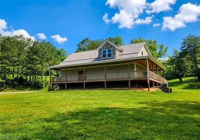 Homes for sale in Belleville, WV | 9076 Harris Hwy, Belleville, WV 26133 | MLS# 5217978