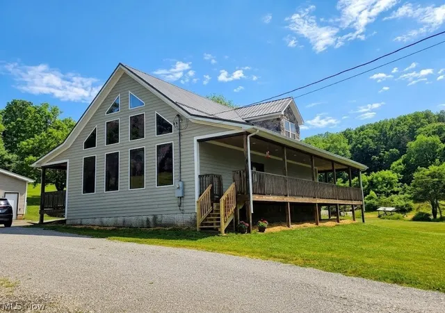 Homes for sale in Belleville, WV | 9076 Harris Hwy, Belleville, WV 26133 | MLS# 5217978