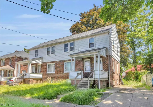 2nd image of 422 5th St, Struthers, OH 44471 | MLS# 5217866