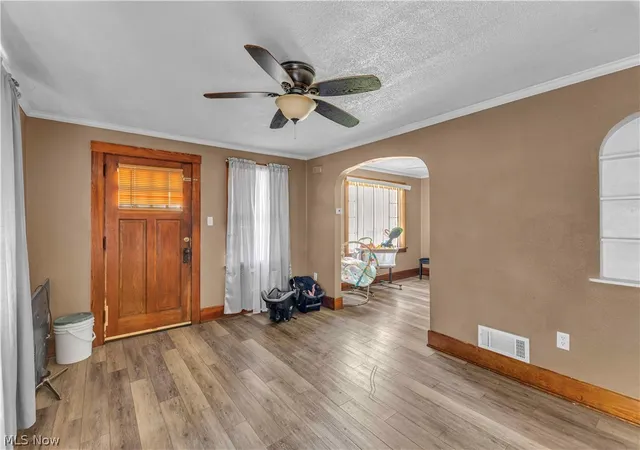 4th image of 422 5Th St, Struthers, OH 44471 | MLS# 5217866